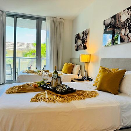 Beachwalk Resort & Condos Hallandale Beach Kültér fotó