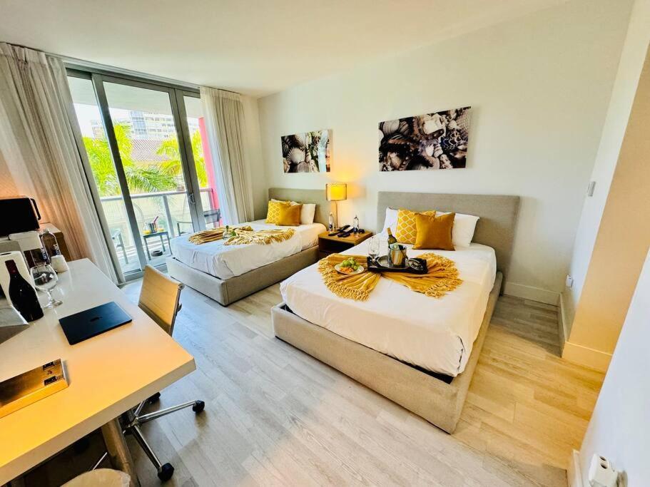Beachwalk Resort & Condos Hallandale Beach Kültér fotó